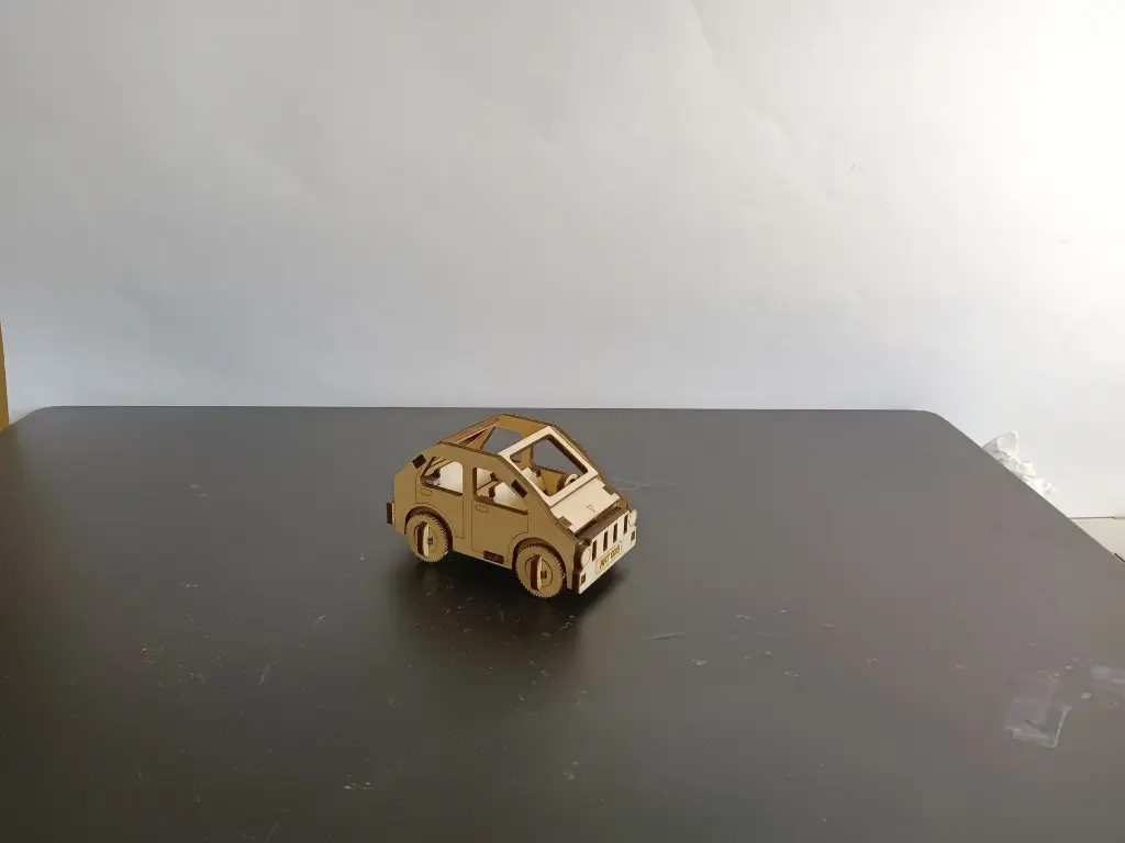 Maquette voiture art006