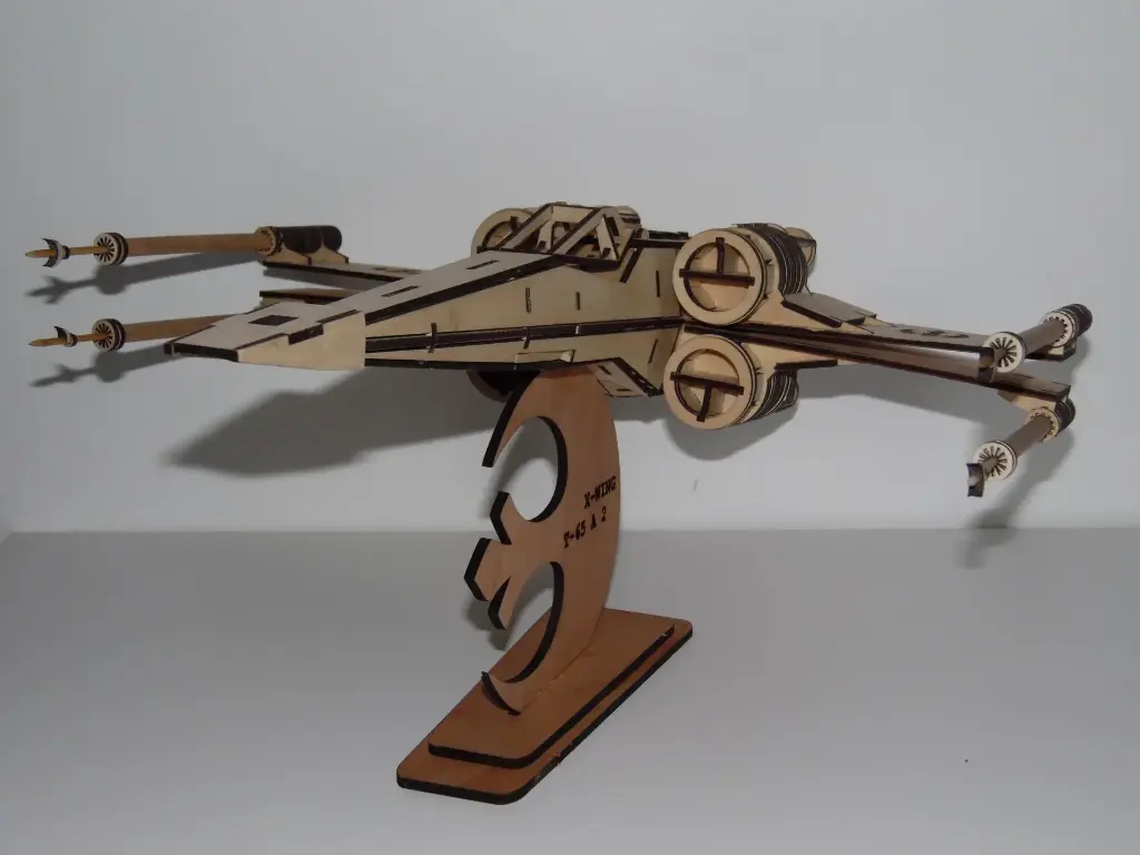 Maquette x-wing